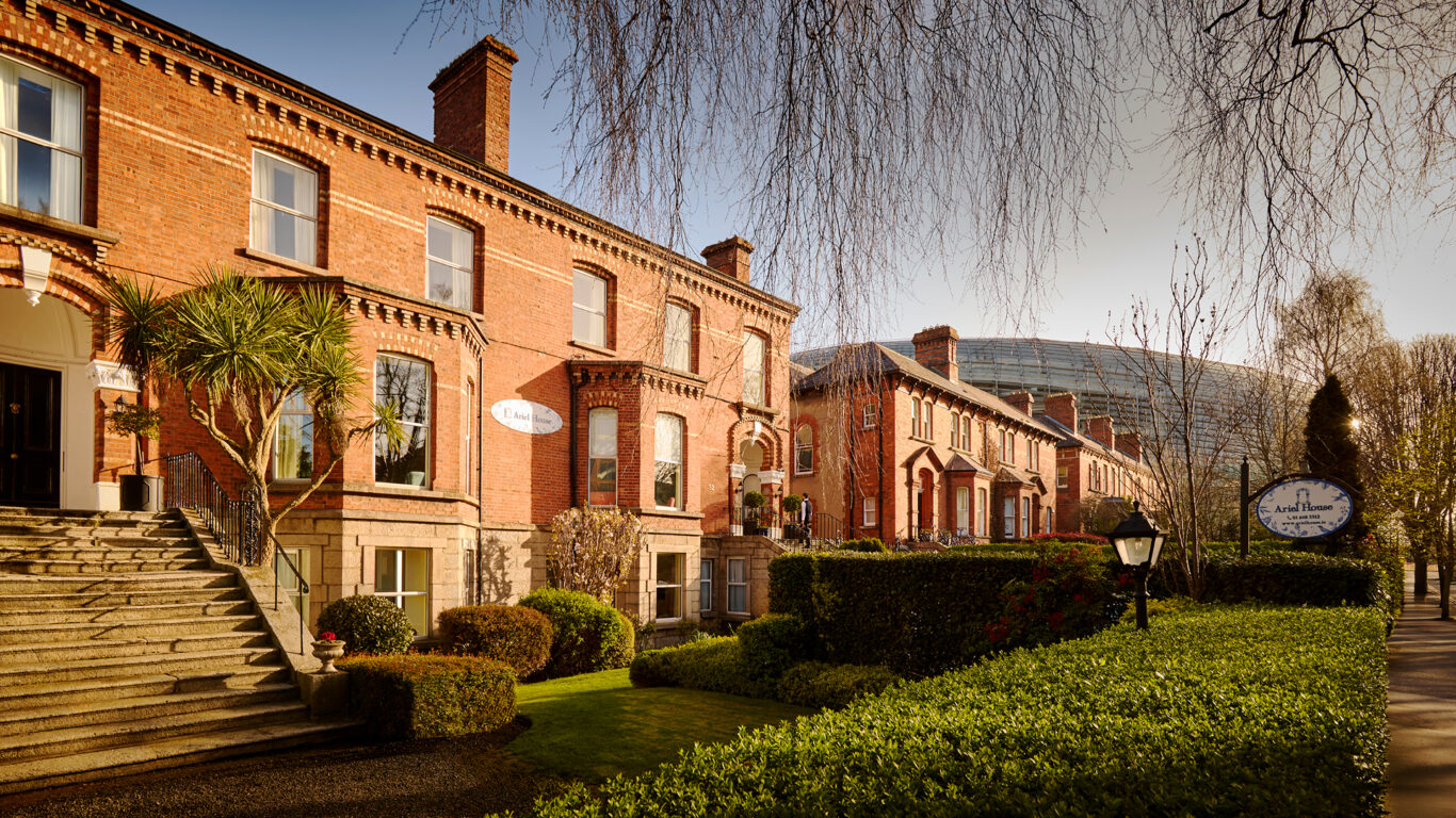 Victorian red-brick exterior of Ariel House boutique guesthouse in Ballsbridge Dublin 4