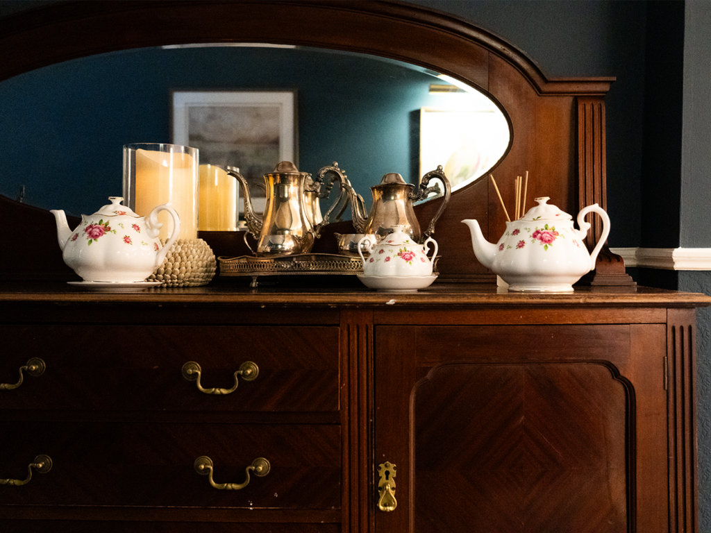 ariel-house-room-tea-detail
